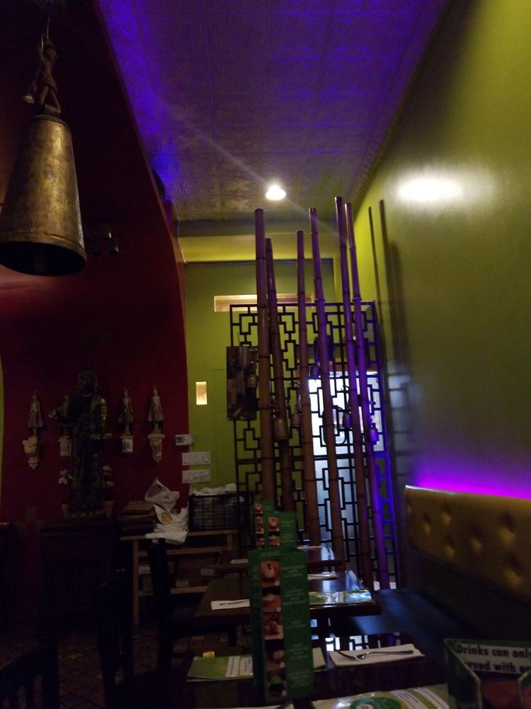 Lemongrass Grill 156 Court St, Brooklyn