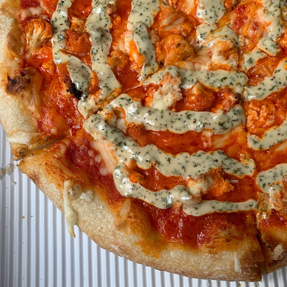 Screamer's Pizzeria 620 Manhattan Ave, Brooklyn