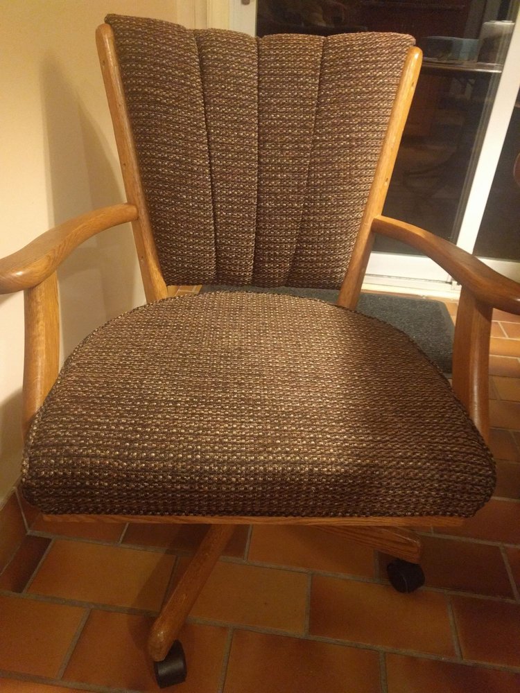 Furniture Plus Dinettes 235 Voice Rd, Carle Place