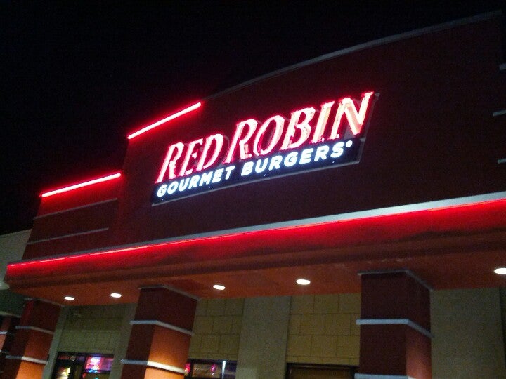 Red Robin Gourmet Burgers and Brews 125 Old Country Rd, Carle Place