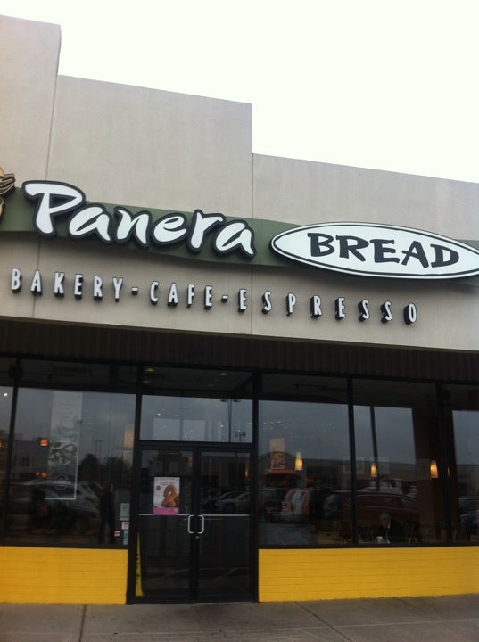 Panera Bread 165 Old Country Rd, Carle Place
