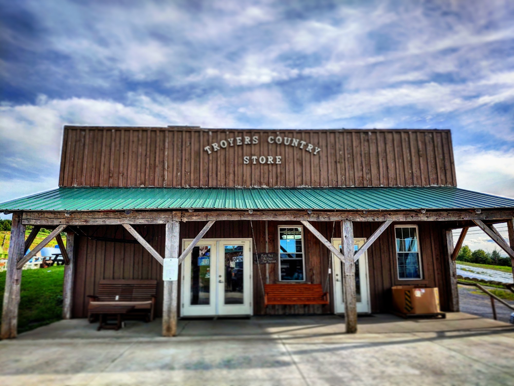Troyer Country Store
