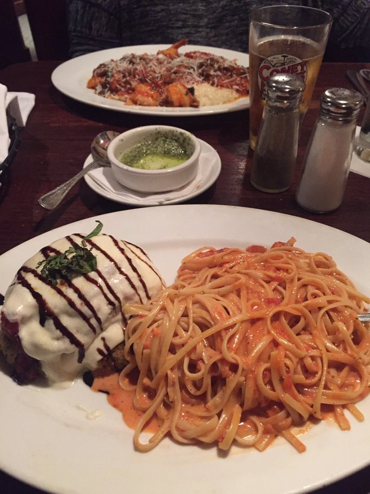 Bellini's Italian Eatery - Clifton Park 19 Clifton Country Rd, Clifton Park