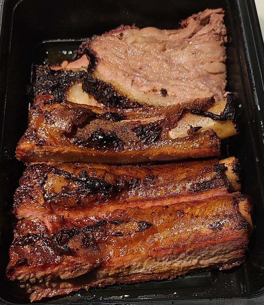Rollin' Smoke Handcrafted BBQ 222 Guideboard Rd, Clifton Park