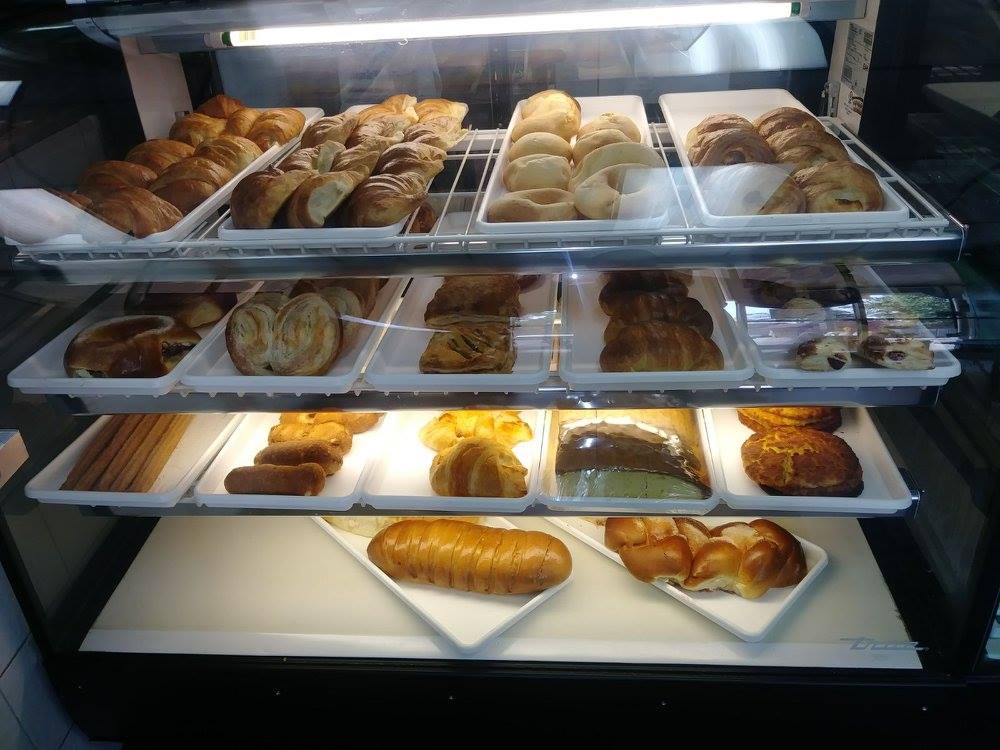 Rosita's Bakery 381 Oak St, Copiague