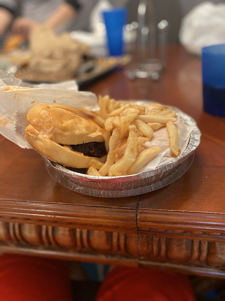 Dominican Restaurant 5 1897 Deer Park Ave, Deer Park