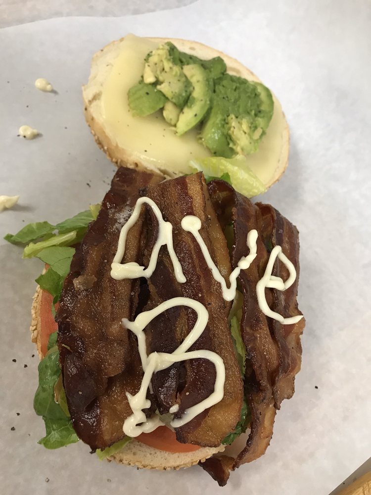 Avenue Bagels 856 Long Island Ave #3438, Deer Park