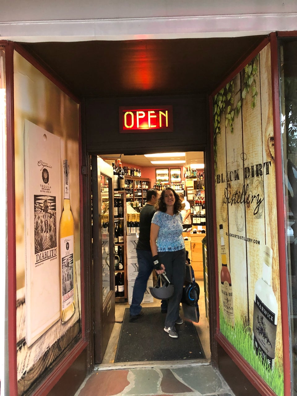 Rochambeau Wines & Liquors 389 Broadway, Dobbs Ferry