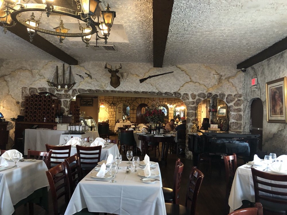 Taste of Portugal 493 Newbridge Rd, East Meadow