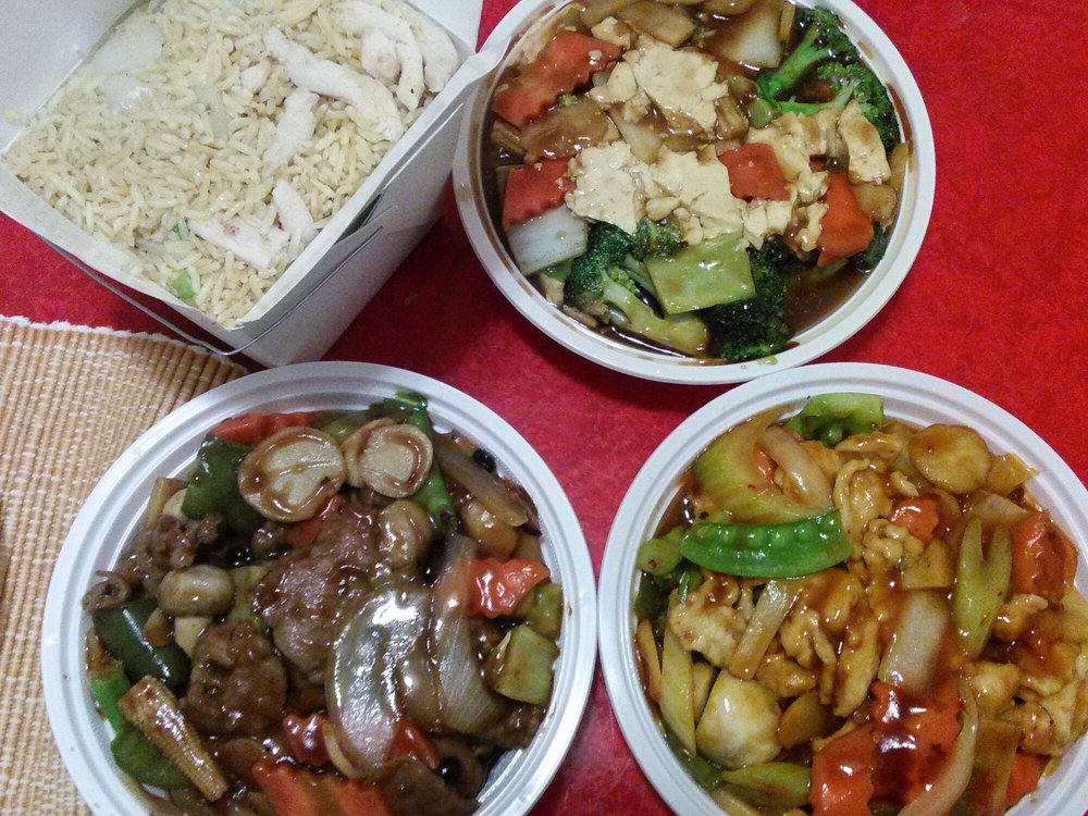 Hang Shing Kitchen 104-09 Metropolitan Ave, Flushing