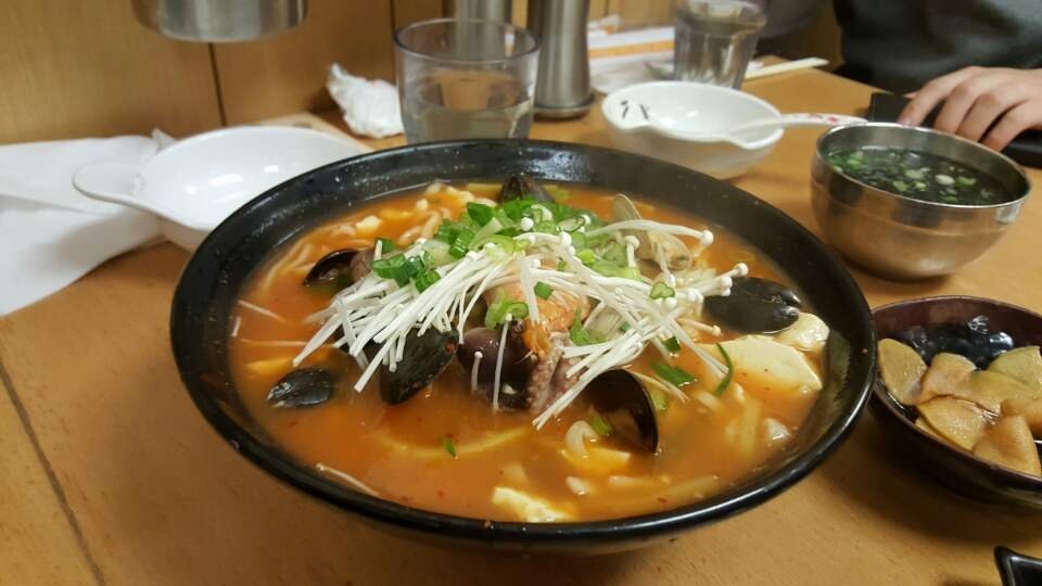 Daesung Korean Noodle (대성칼국수) 45-04 162nd St, Flushing