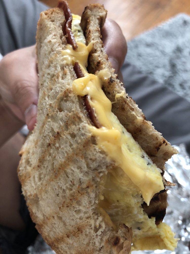 Junction DELI 56-07 Junction Blvd, Flushing
