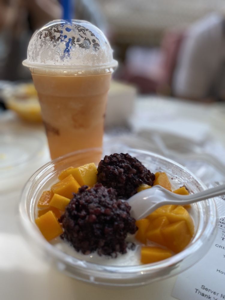 Mango Mango Dessert 136-28 39th Ave, Flushing