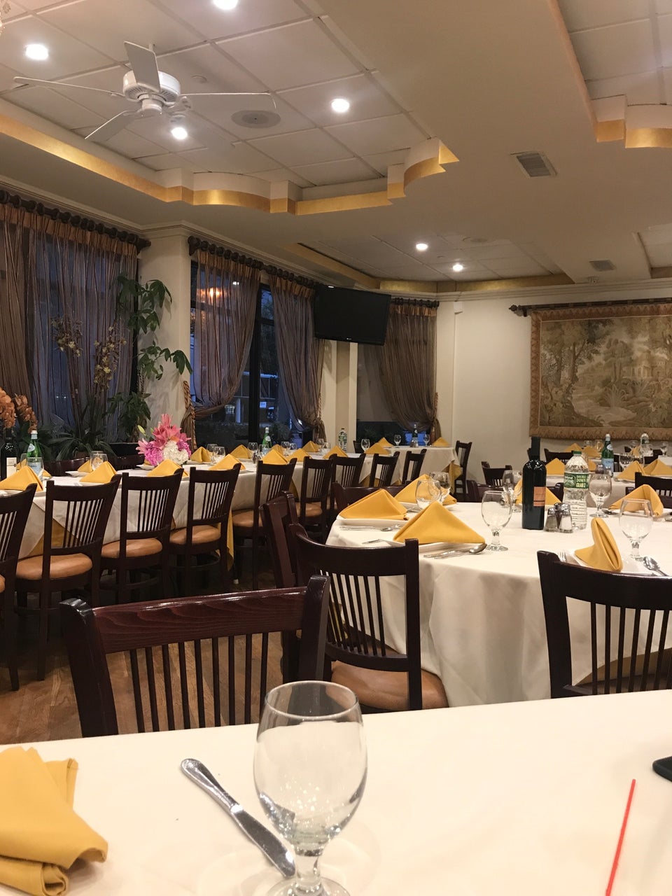 Great Neck, NY Restaurants Open for Takeout, Curbside Service and/or