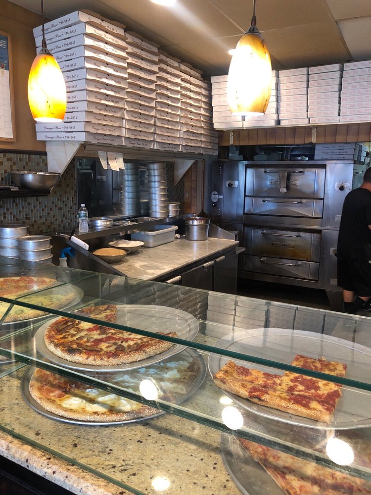 DiMaggio's Pizzeria 3 W Village Green, Hicksville