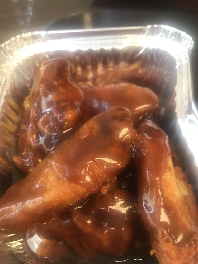 John’s Chicken & Burger 145 Levittown Pkwy, Hicksville