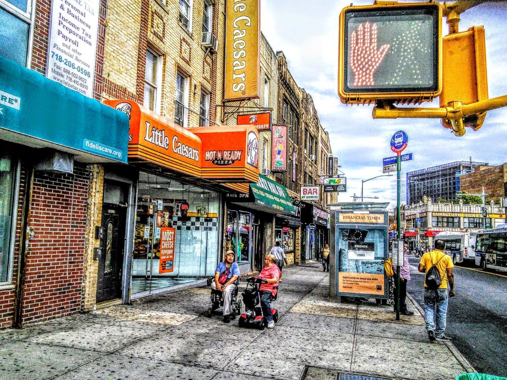 Little Caesars Pizza 146-05 Jamaica Ave, Queens