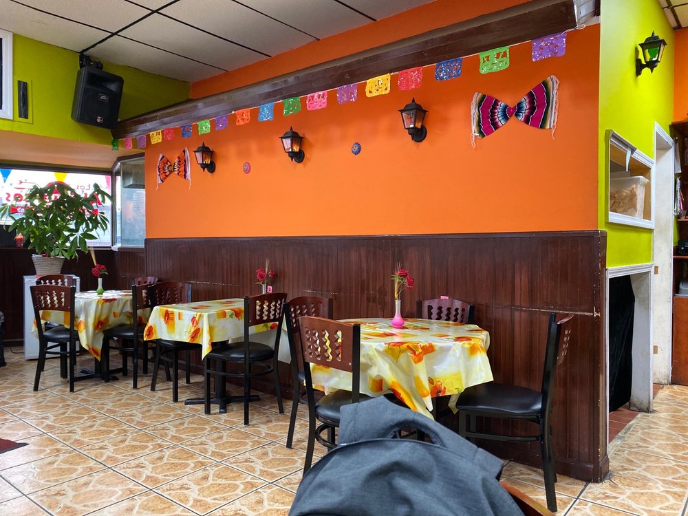 Los Almuerzos Mexicanos 138-21 Jamaica Ave, Jamaica