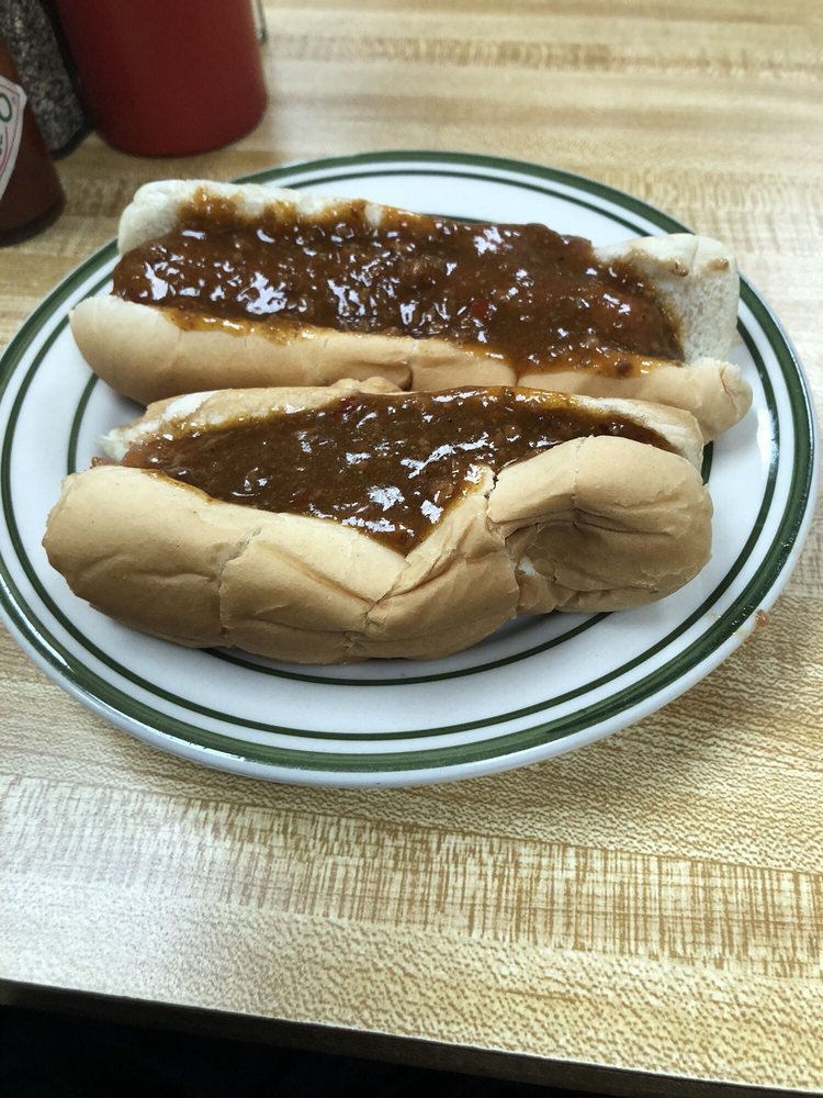 Dallas Hot Weiners II 490 Broadway, Kingston
