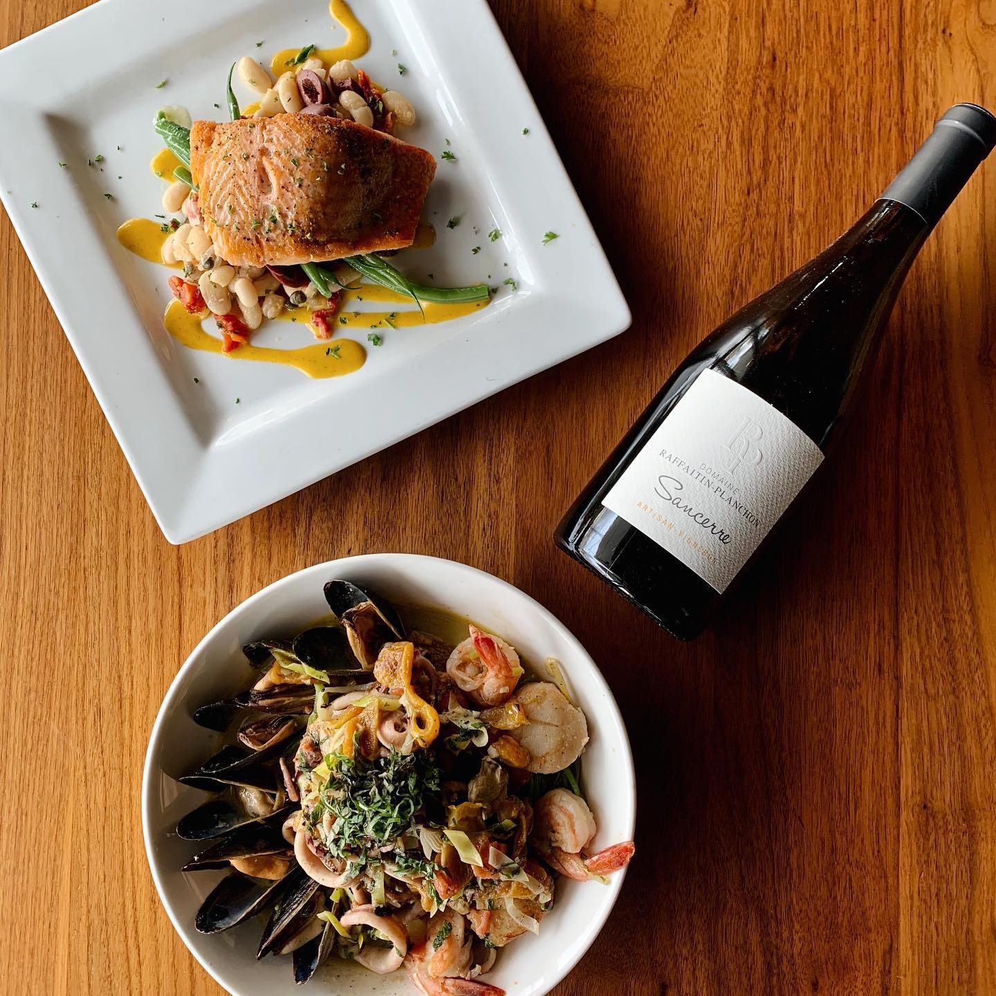 Milano Restaurant 594 New Loudon Rd, Latham