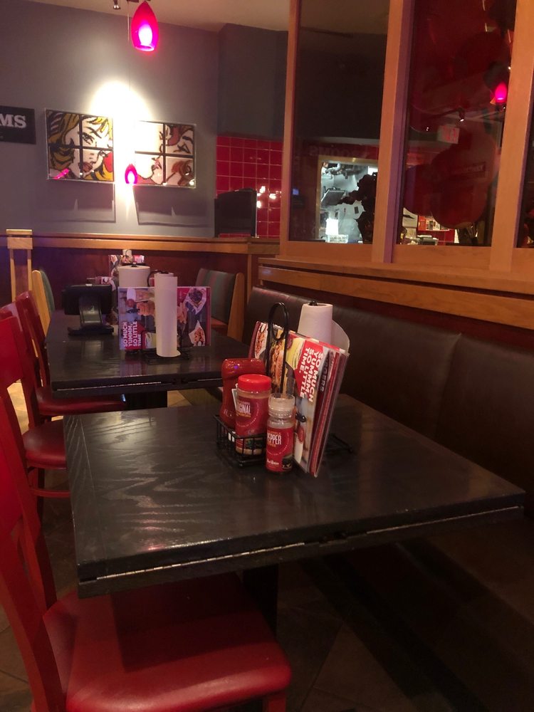 Red Robin Gourmet Burgers and Brews 880 Loudon Rd, Latham