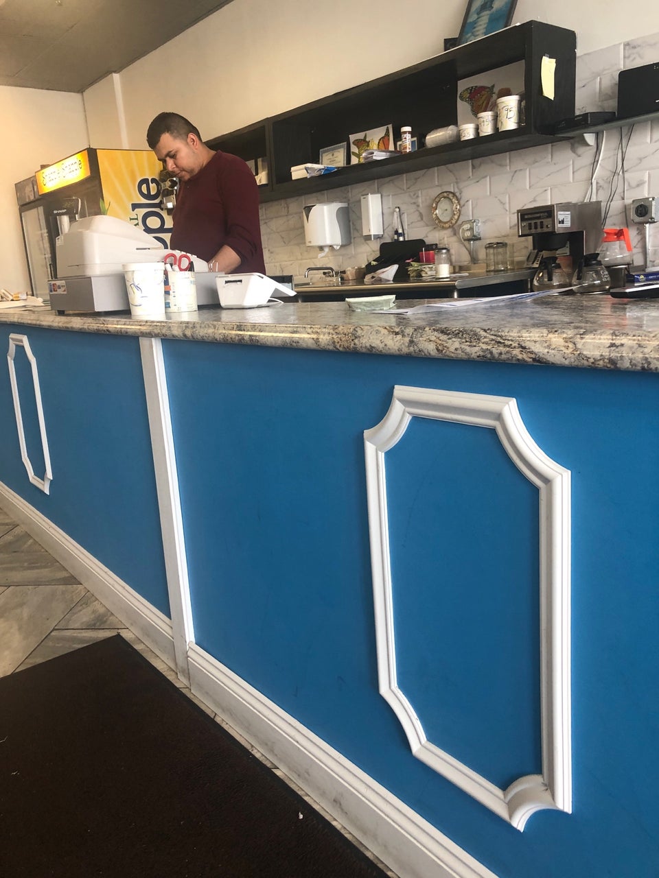 Souvlaki Stop 160 Gardiners Ave, Levittown
