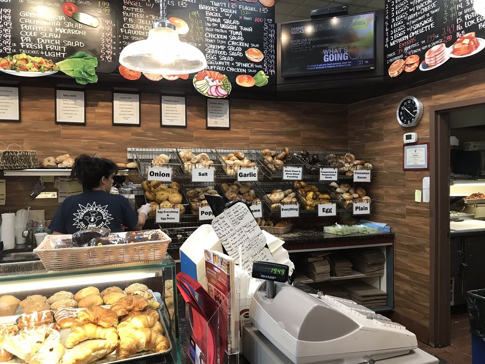 Turnpike Bagels Deli & Bakery 3171 Hempstead Turnpike, Levittown