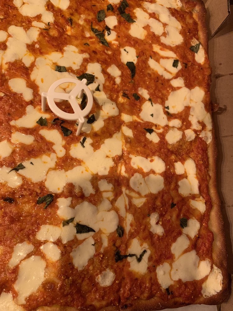 Stellas II Pizza 255 S Wellwood Ave, Lindenhurst