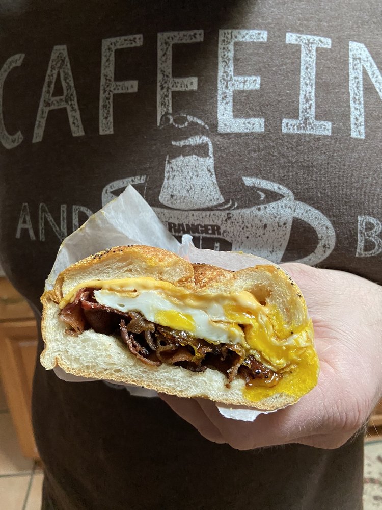 Kurt's Deli 278 N Wellwood Ave, Lindenhurst