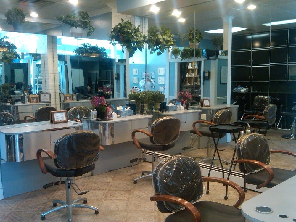 January's Salon 300 Forest Ave # 1, Locust Valley New York 11560