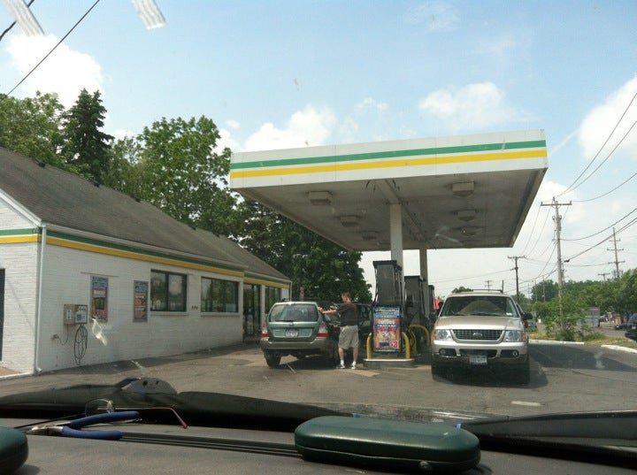 Kwik Fill Red Apple 1 Forgham St, Lyons
