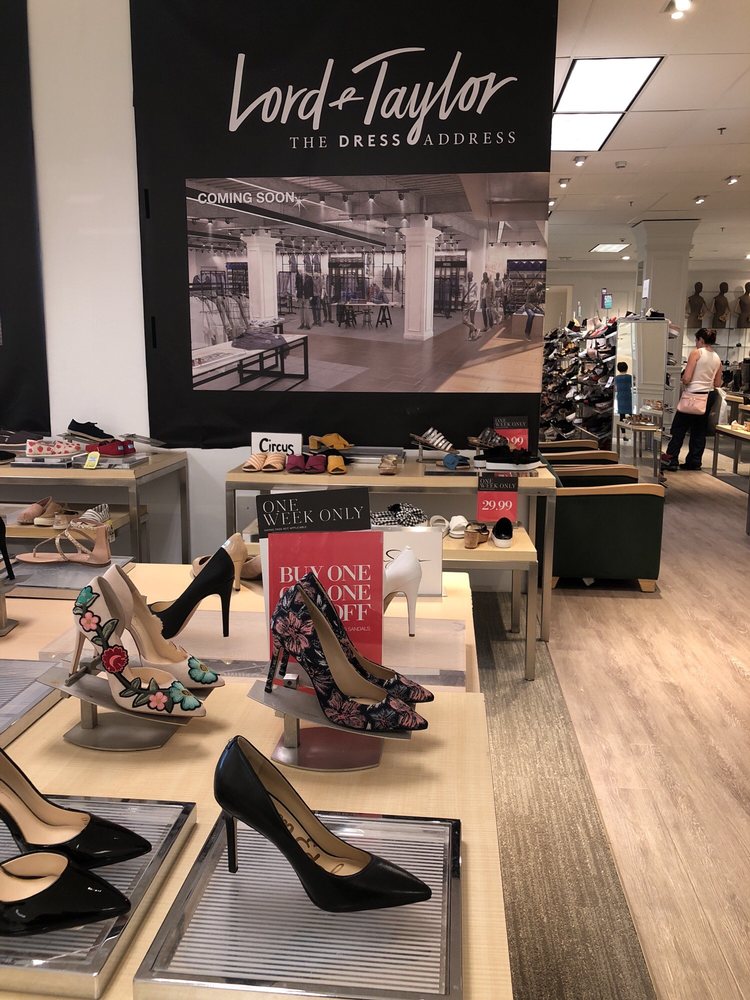 Lord + Taylor 1440 Northern Blvd, Manhasset