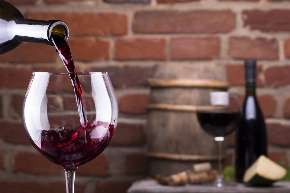 Barrel Grapes 1677 Northern Blvd, Manhasset