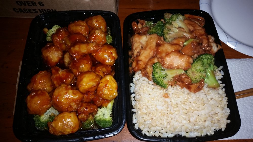 Hunan New Jade 1212, 1495 Hicksville Rd # 8, Massapequa