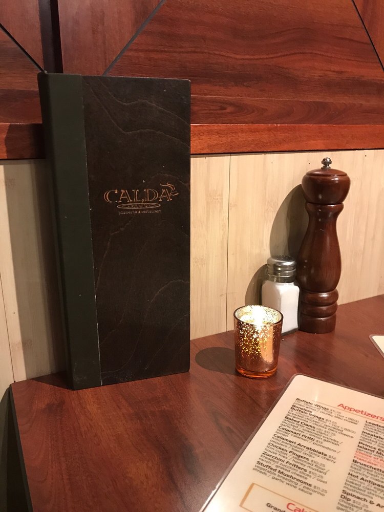 Calda Pizzeria & Restaurant 19 Hicksville Rd, Massapequa