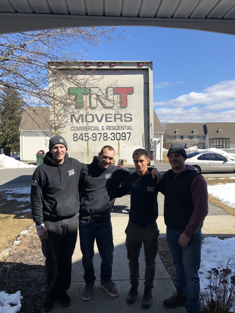 TNT Movers LLC