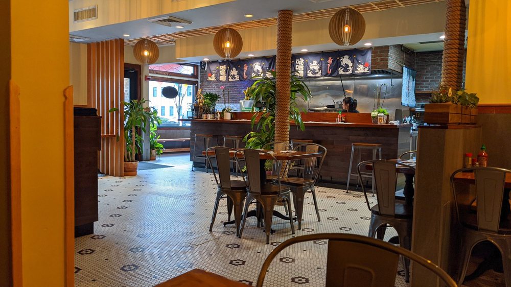 Mineola, NY Restaurants Open for Takeout, Curbside Service and/or Delivery Restaurantji