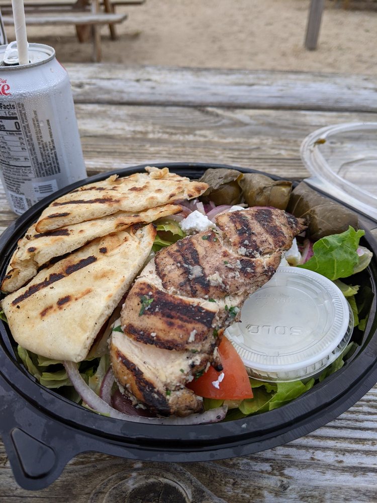 Rick's Crabby Cowboy Cafe 435 E Lake Dr, Montauk