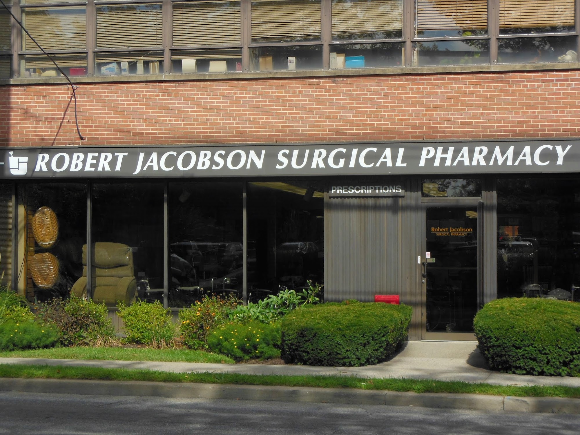 Robert Jacobson Surgical Pharmacy