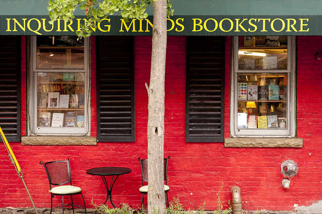 Inquiring Minds Bookstore