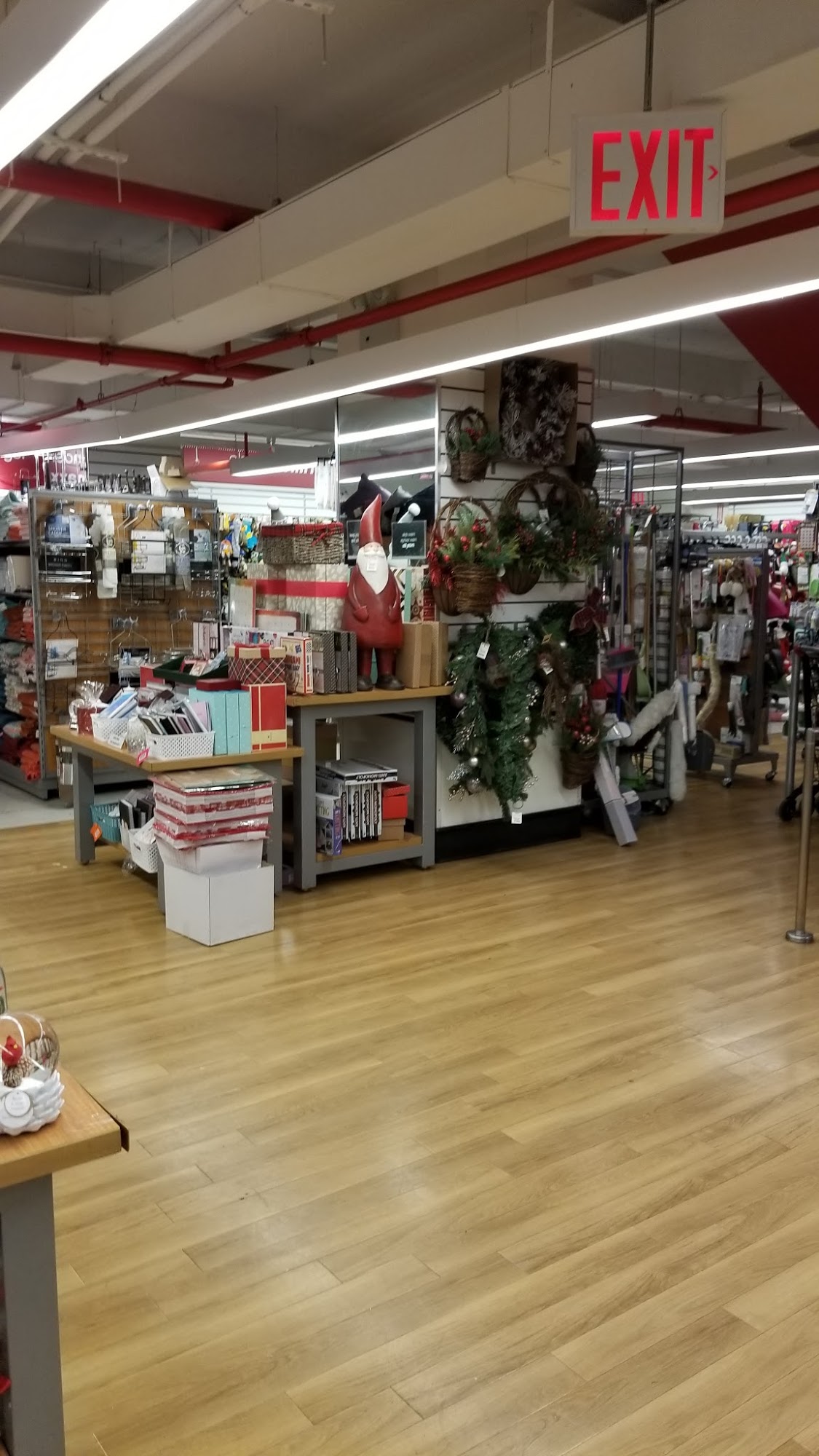 T.J. MAXX - 14 Wall St, New York NY - Hours, Directions, Reviews