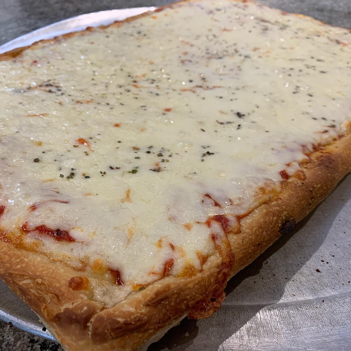 Phil's Pizzeria & Restaurant 820 Hicksville Rd, North Massapequa