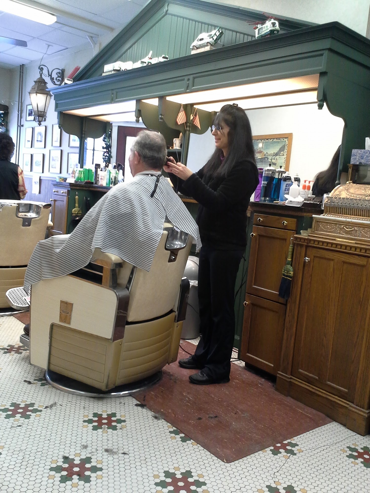 Sandy's Barber Shop Pittsford