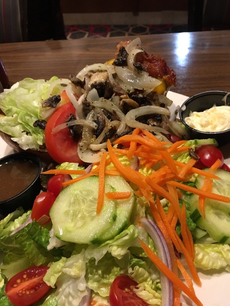 Super's Cafe - Inside Sheraton Four Points 333 S Service Rd, Plainview