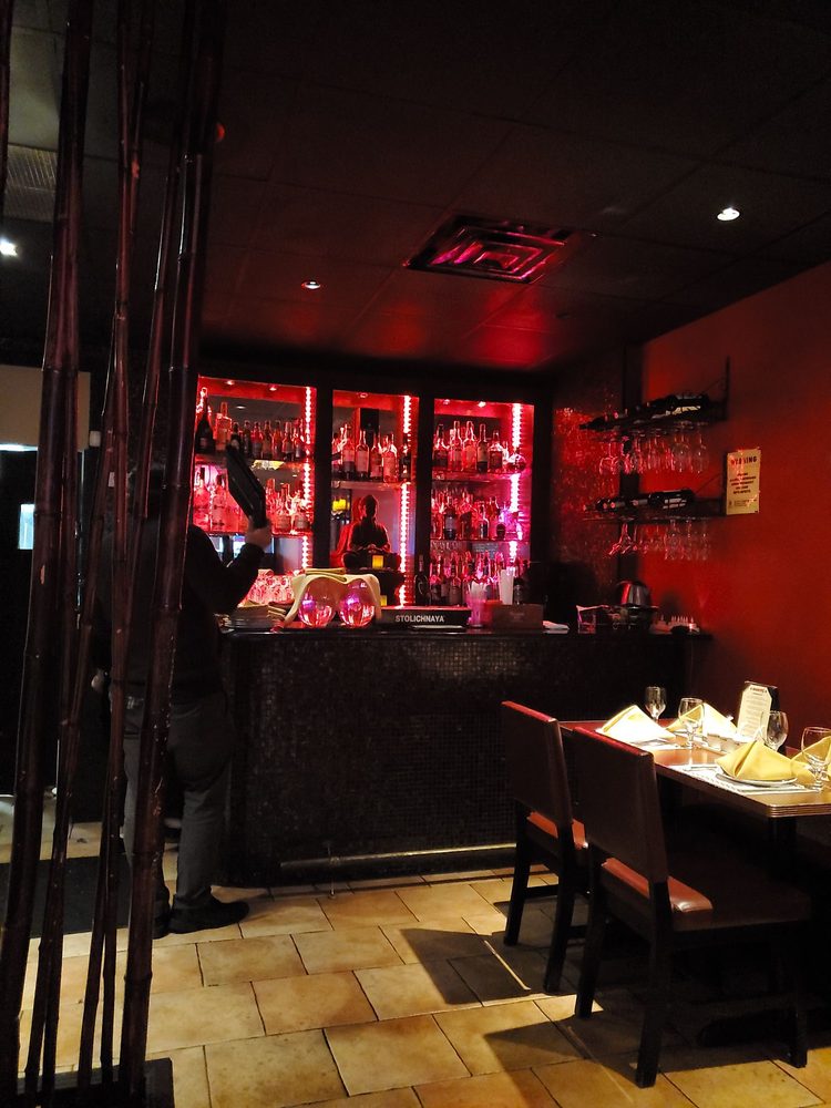 Tandoori Curry & Indo Chinese Tandoori Curry & Indo Chinese, 154-12 Rockaway Blvd, Rochdale