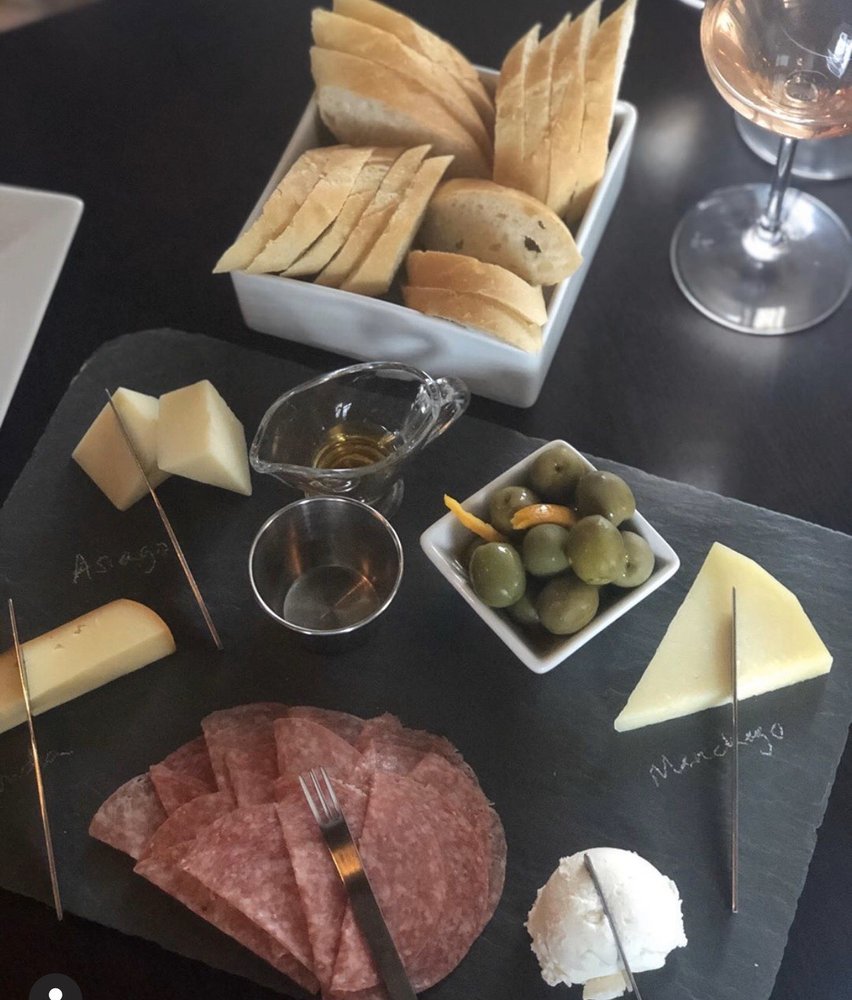 Flight Wine Bar 262 Exchange Blvd, Rochester