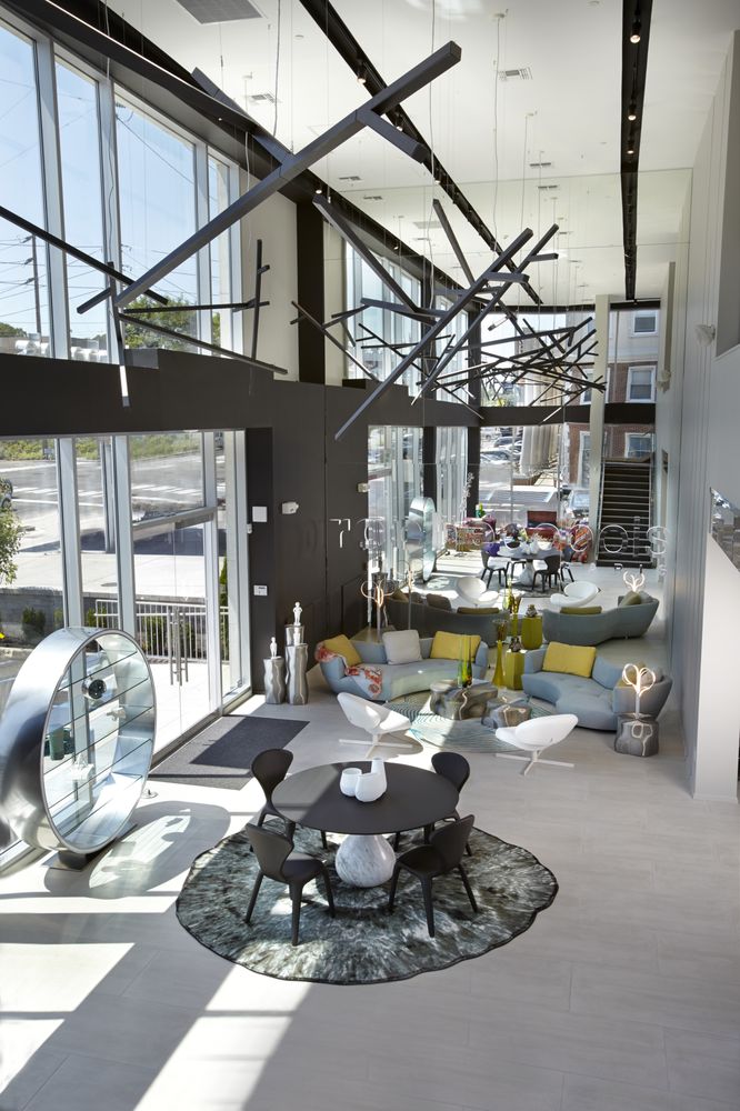 Roche Bobois 1023 Northern Blvd, Roslyn