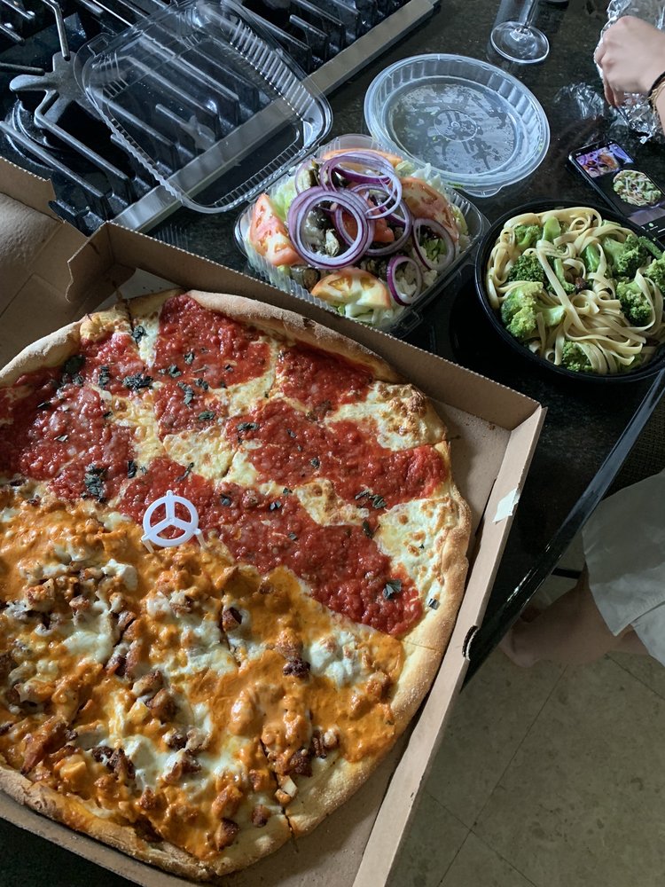 Domenico's Pizzeria 5838 Amboy Rd, Staten Island
