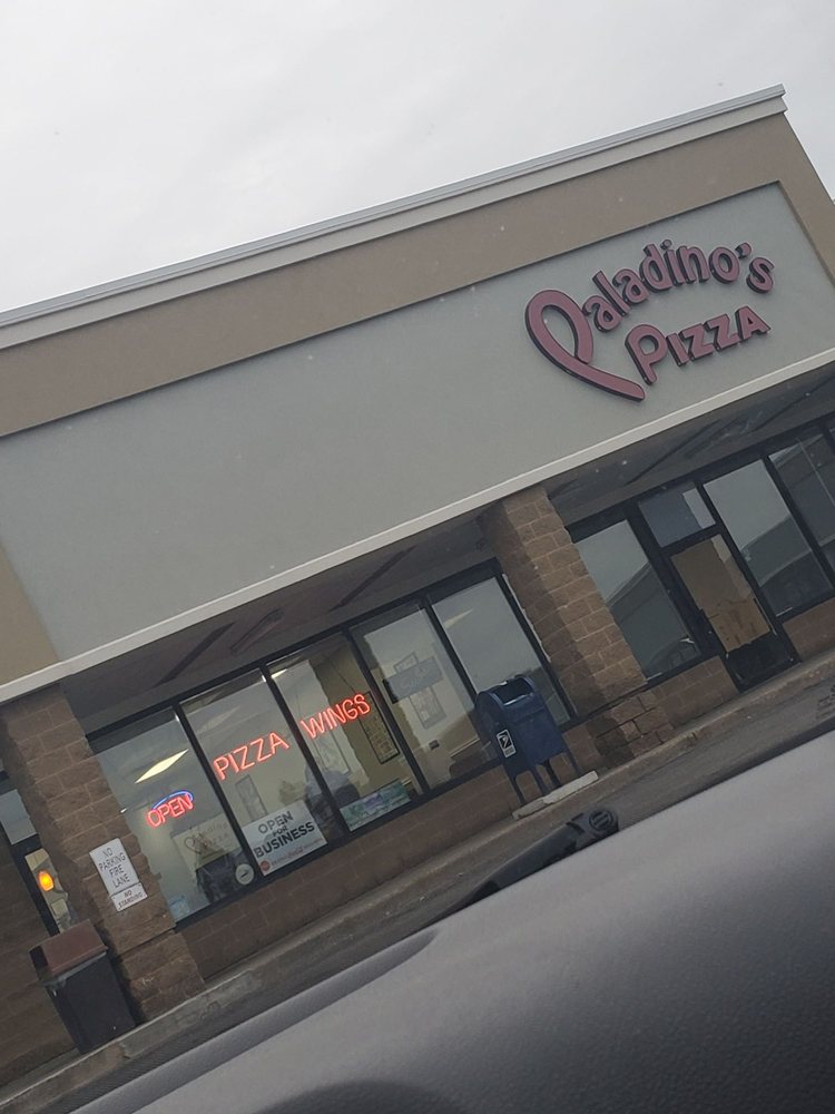 Paladino's Pizza 231 Northern Lights Plaza, Syracuse