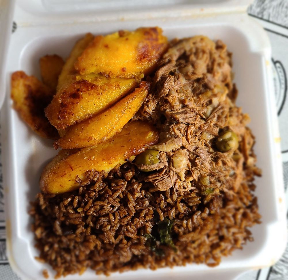 Esquina Habanera 324 Burnet Ave, Syracuse